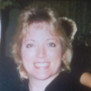 Meet your Posher, Eva